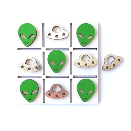Jogo da Velha 10 cm MDF Extraterrestre